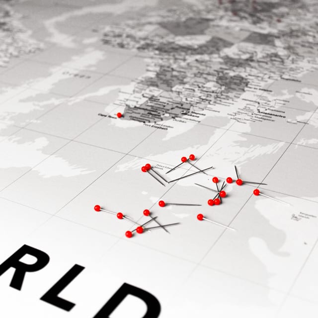 Push pins worldmap